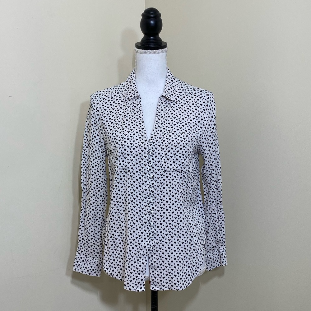 NWOT Velvet Heart || Women White Long Sleeve Button-Down high low Shirt Sz Small